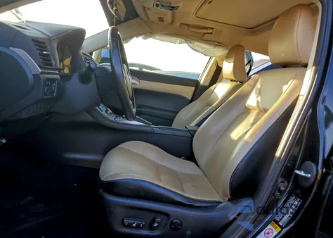 2017 Lexus Ct 200 z USA, uszkodzony, nr VIN JTHKD5BH3H2293582